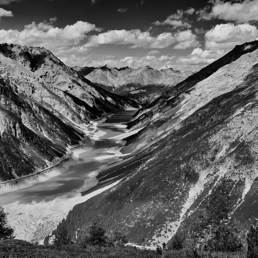 Lake Livigno also know as Lago del Gallo