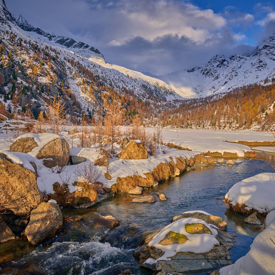 The place is called Preda Rossa Sondrio.