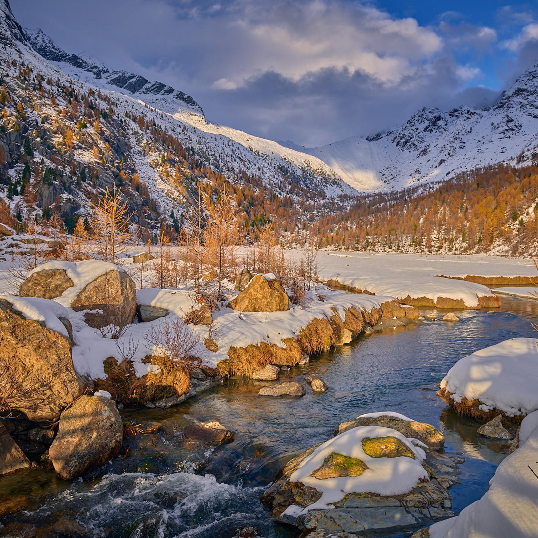 The place is called Preda Rossa Sondrio.